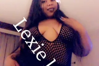 DANGEROUSLY ADDICTING🤗 Thick Ebony Beauty 🤤 - Image 7