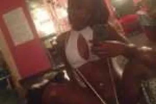 smoking hot bod petite hottie wekend specials! - Image 2